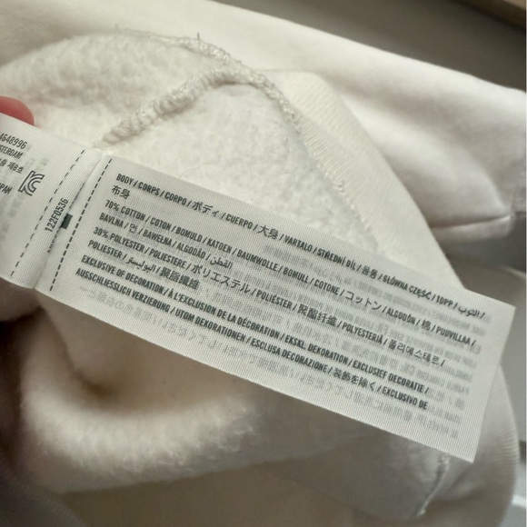 Abercrombie & Fitch Off-White Men's Crewneck Sweatshirt - Picture 4 of 4